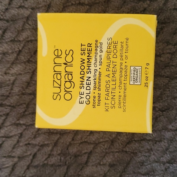 Suzanne Organics Golden Shimmer eye shadow set - Picture 2 of 4